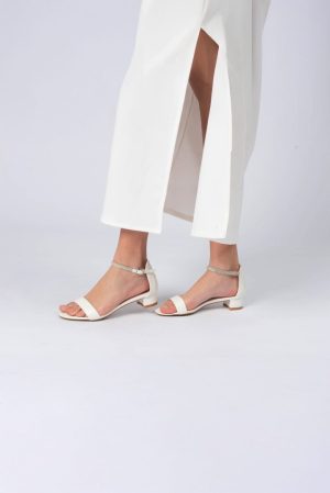 סנדל עקב קלאסי דגם SANKA